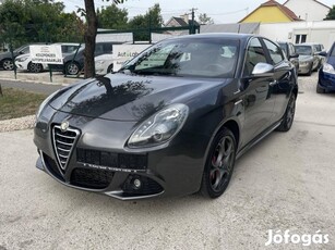 ALFA Romeo Giulietta 2.0 Jtdm-2 Distinctive QV...