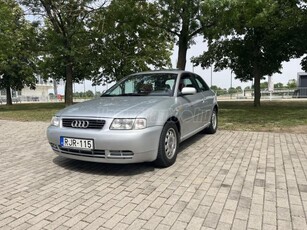 AUDI A3 1.6 Ambition (Automata)