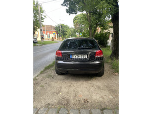 AUDI A3 1.6 FSI Attraction