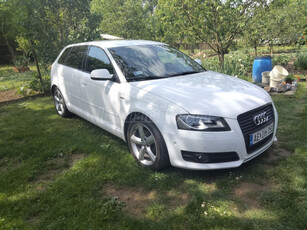 AUDI A3 1.6 TDI Ambition DPF