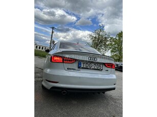 AUDI A3 Limousine 1.6 TDI Attraction S-Line