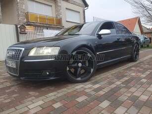 AUDI S8 5.2 V10 quattro Tiptronic CSERE AUTOBESZÁMITÁS LEHETSÉGES!!!