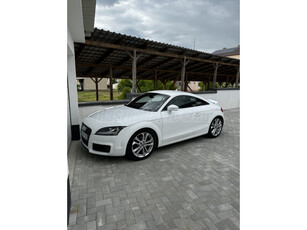 AUDI TT Coupe 2.0 TDI DPF quattro