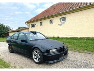 BMW 3-AS SOROZAT 325i amatőr drift auto