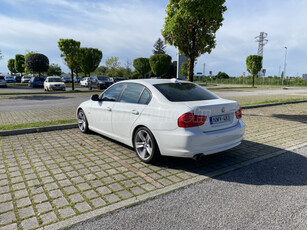 BMW 330d E90 LCi