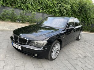 BMW 740i (Automata)