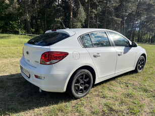 CHEVROLET CRUZE 2.0 D LTZ (Automata)