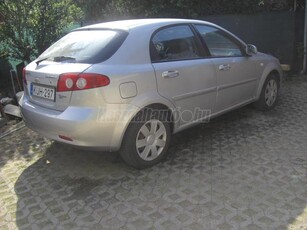 CHEVROLET LACETTI 1.4 16V Elite AC