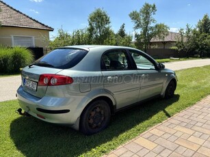 CHEVROLET LACETTI 1.4 16V Elite AC