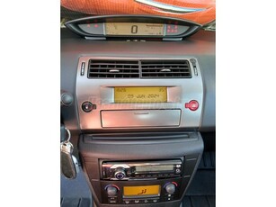 CITROEN C4 1.6 VTi Elite Plus