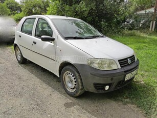 FIAT PUNTO Grande1.2 8V Style Szervizkönyves / Jó Állapotú / Akciós Áron !