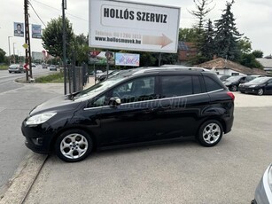 FORD C-MAX Grand1.6 TDCi Champions [7 személy] /// NAVI TÖBB ZÓNÁS KLIMA BESZÉD FUNC. PDC NAPROLÓ 7-SZEMÉLY !