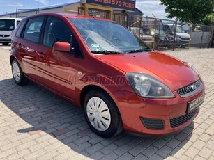 FORD FIESTA 1.3 Color MEGKÍMÉLT SZÉP!KLÍMÁS!GARÁZSBAN TARTOTT!