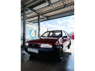 FORD FIESTA 1.3 Focus