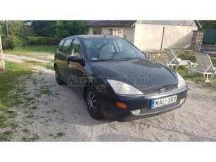 FORD FOCUS 1.4 Ambiente