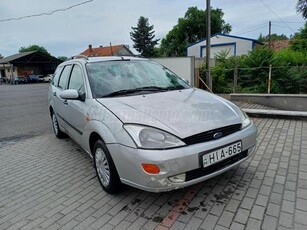 FORD FOCUS 1.4 Comfort