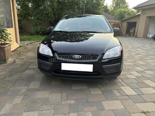 FORD FOCUS 1.4 Trend