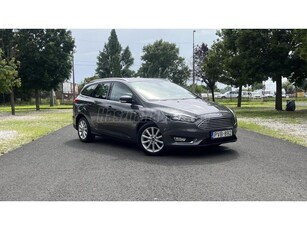 FORD FOCUS 1.5 TDCI Titanium Áfá-s! Első Tulajdostól! Keyless! SONY Hifi! Carplay! Hill Start! Szervizkönyv!