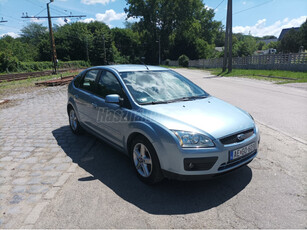 FORD FOCUS 1.6 Ghia (Automata)