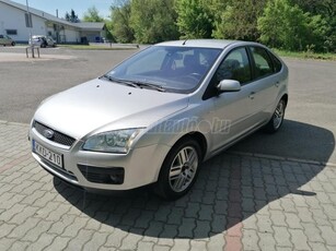 FORD FOCUS 1.6 Ghia