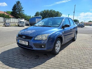 FORD FOCUS 1.6 TDCi Collection DPF Kevés km!