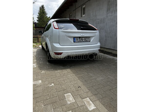 FORD FOCUS 1.8 FFV Trend