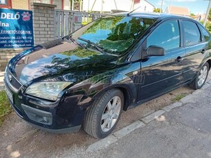 FORD FOCUS 1.8 TDCi Ghia