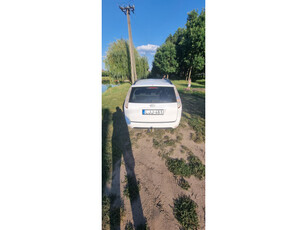 FORD FOCUS 1.8 TDCi Ghia