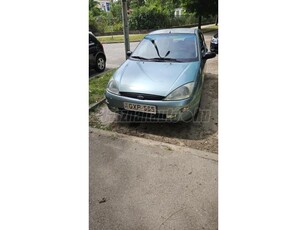 FORD FOCUS 1.8 Trend