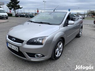 Ford Focus Coupe Cabriolet 2.0 TDCi Titanium bő...