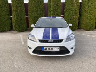 FORD FOCUS ST 2.5 T