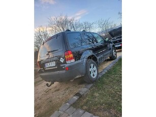 FORD MAVERICK 3.0i V6 XLT AWD (Automata)