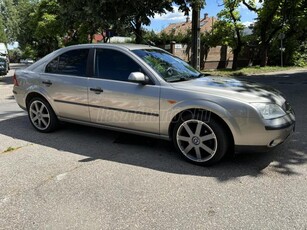 FORD MONDEO 1.8 Ambiente