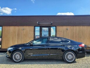 FORD MONDEO 2.0 FHEV Titanium eCVT AKCIÓS ÁR! Adaptív LED . alcantara belső!