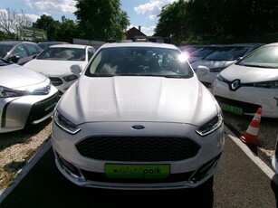 FORD MONDEO 2.0 FHEV Vignale eCVT N.TETŐ+MASSZAZS+Ü.HŰT+FŰT+SZ.KÖNYV!