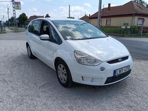 FORD S-MAX 1.8 TDCi Titanium