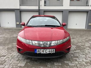 HONDA CIVIC 1.8 Sport