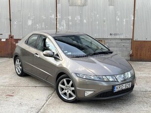 HONDA CIVIC 1.8 Sport Magyarországi! Első Tulajtól! Ülésfűtéssel!