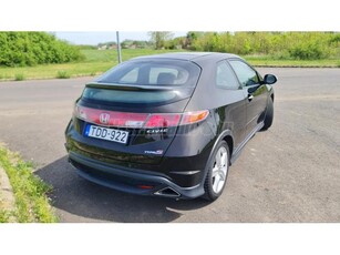 HONDA CIVIC 1.8 Type-S Xenon & Glass Roof