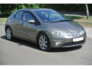 HONDA CIVIC 2.2 CTDi Executive MAGYAR RENDSZÁMOS. AZONNAL ELVIHETŐ. GYÖNYÖRŰ ÁLLAPOTBAN