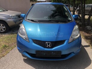 HONDA JAZZ 1.2 Trend Plus FRISS MŰSZAKI! IGAZOLHATÓ 101 e. Km.!KITŰNŐ ÁLLAPOT!