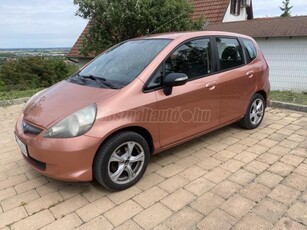 HONDA JAZZ 1.4 LS