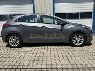 HYUNDAI I30 1.4i Comfort Digit Klíma-Tolató Radar-Tempomat!