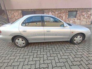 HYUNDAI LANTRA 1.6i GLS Klima