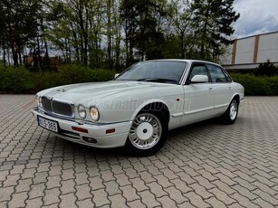 JAGUAR XJ 3.2 Executive (Automata) Tempomat fedélzeti Computer Digit klíma megkímélt állapot