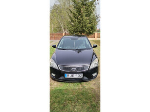 KIA CEE'D 1.6 CRDi LX Exclusive