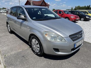 KIA CEE'D 1.6 CRDi LX Plus KLÍMA!!! 10 LÉGZSÁK!!