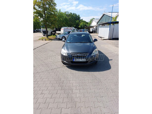 KIA CEE'D 1.6 EX