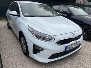 KIA CEE'D Ceed SW 1.6 CRDi HP Silver ÁFÁS! Magyarországi! 1. Tulajdonostól! Végig szervizelt!