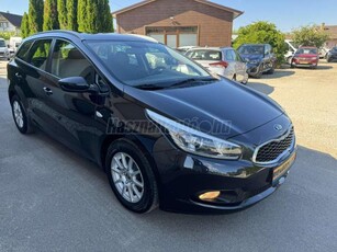 KIA CEE'D SW 1.4 CVVT LX V.SZ.KÖNYV KLÍMA ESP MULTIKORMÁNY 156E KM